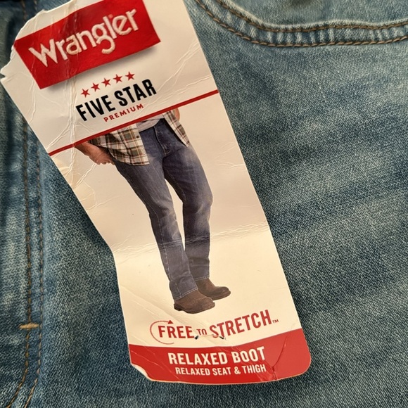 Wrangler relaxed boot cut NWT 34/30 - Picture 6 of 9